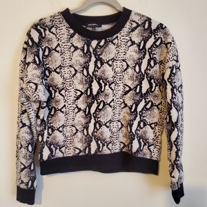525 America Snakeskin Printed Cropped Sweatshirt